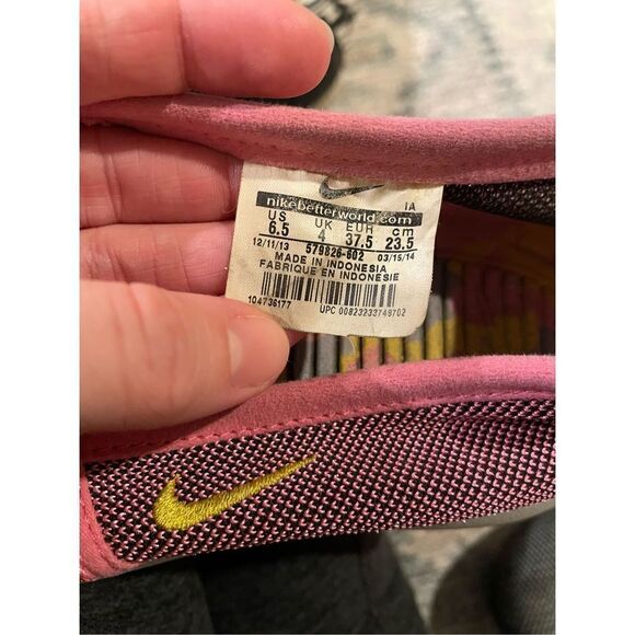 Nike roshe run slip on pink size 6.5 - Picture 5 of 5